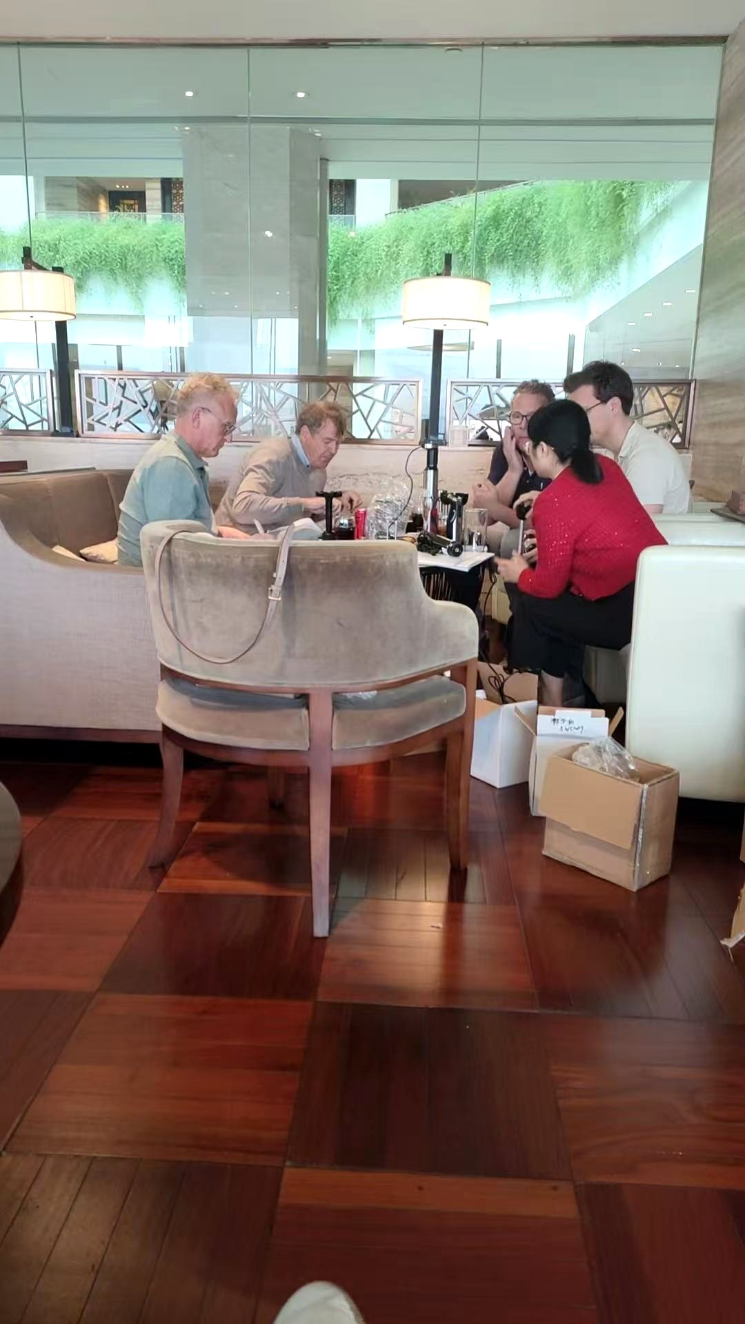 Hand blender buyer visit at YLD Home showroom