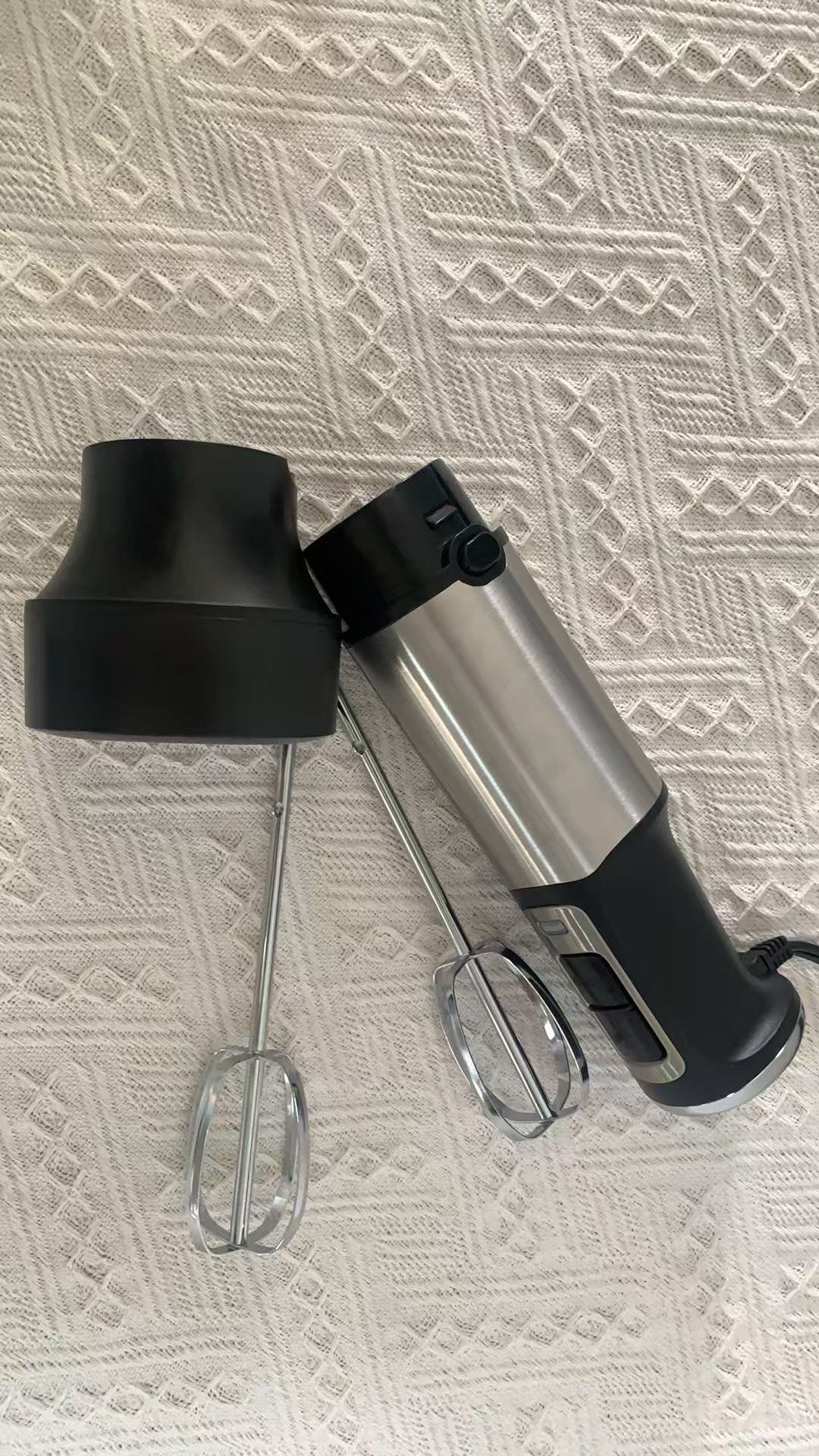 Bulk Hand Blender Set Supplier | YLD Home Wholesale OEM 6 OEM hand blender set manufacturer - CX-5514 set with two beaters and dough hooks yld-home.com